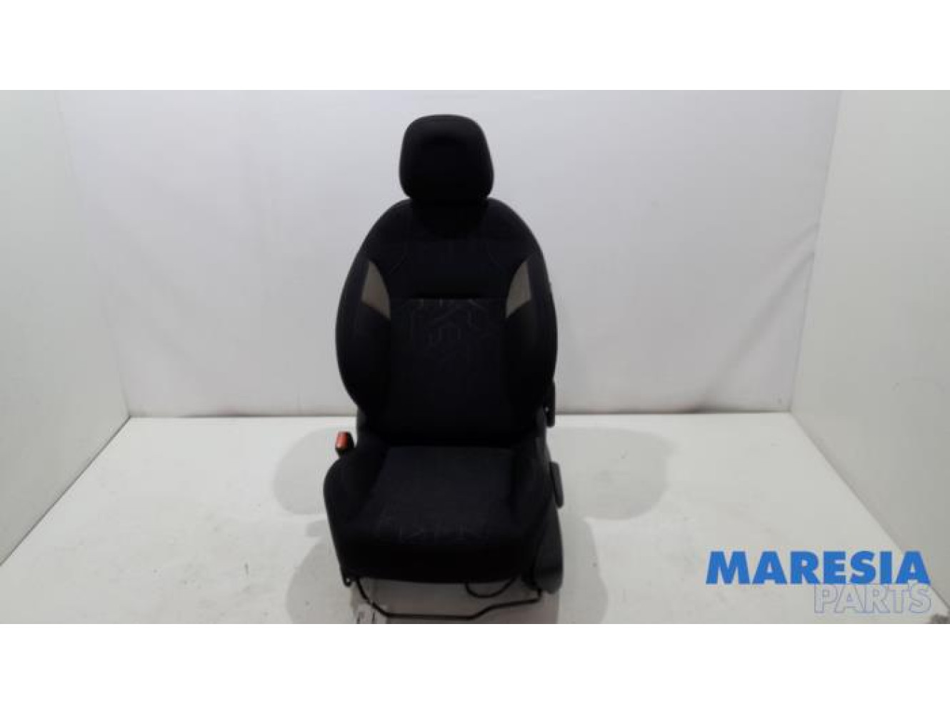 Peugeot - 2008 - Stoel links