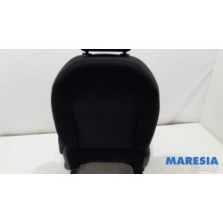 Peugeot - 2008 - Stoel links