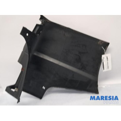 Renault - Trafic - Bumperhoek rechts-achter