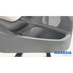 Peugeot - 2008 - Portierbekleding 4Deurs links-voor