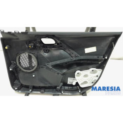 Peugeot - 2008 - Portierbekleding 4Deurs links-voor