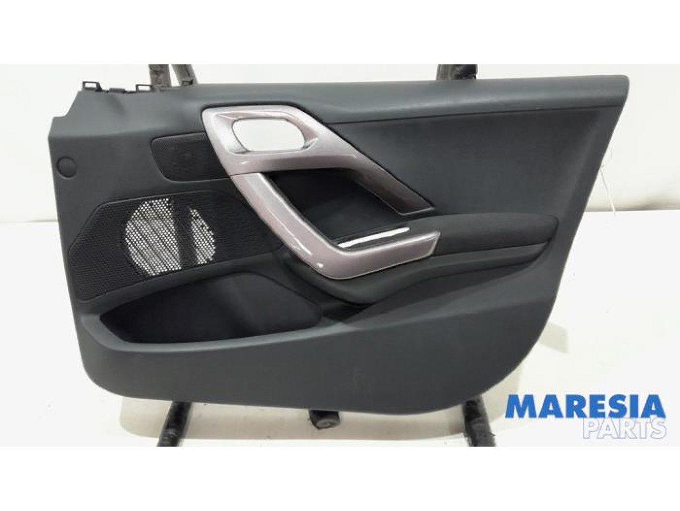 Peugeot - 2008 - Front door trim 4-door, right