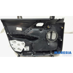 Peugeot - 2008 - Türverkleidung 4-türig rechts vorne