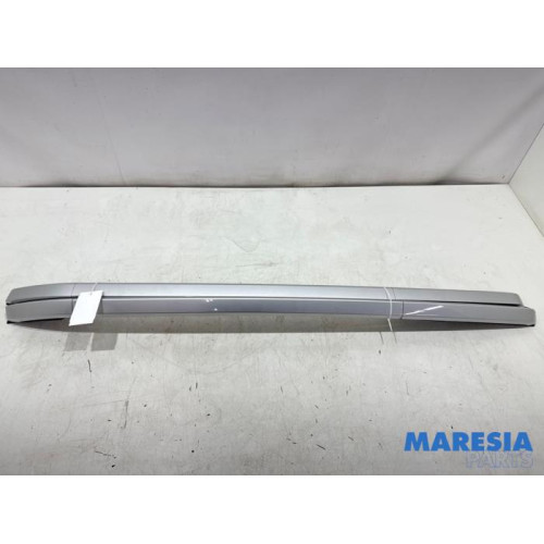 Peugeot - 2008 - Roof rack kit