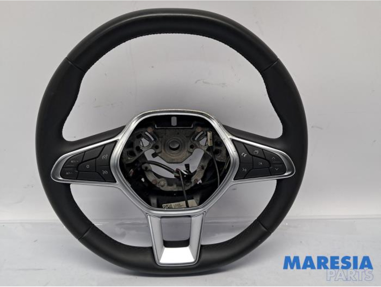 Renault - Trafic - Steering wheel