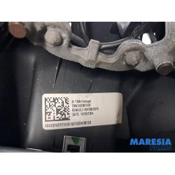 Renault - Trafic - Steering wheel