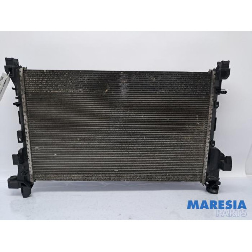 Renault - Trafic - Radiator