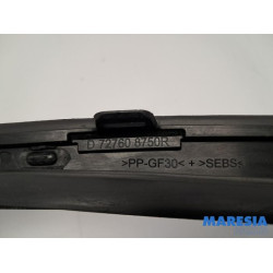 Renault - Trafic - Frontscreen frame