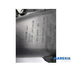 Renault - Trafic - Air box