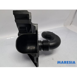 Renault - Trafic - Air intake hose