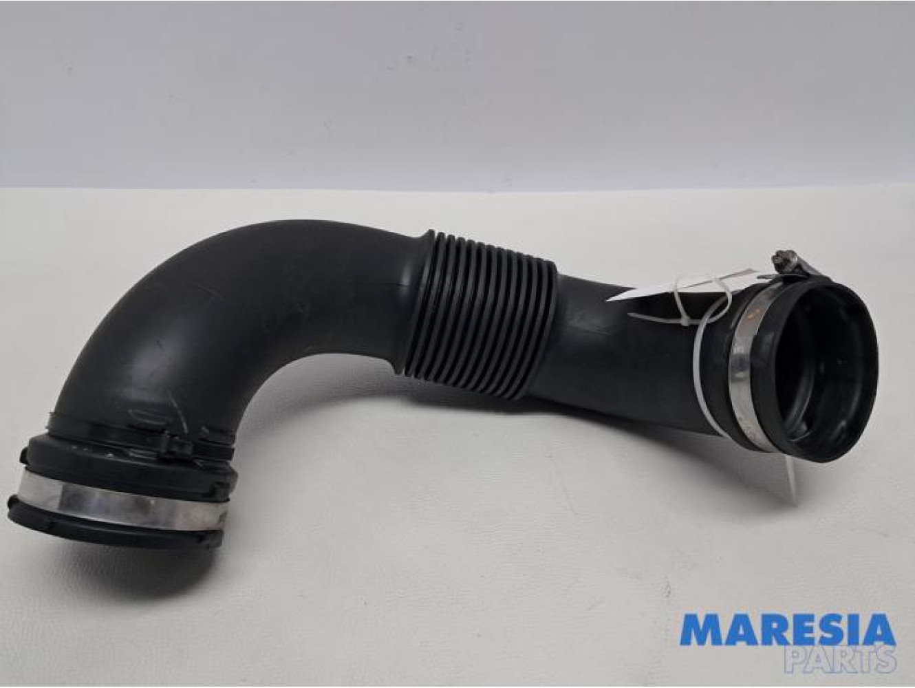 Renault - Trafic - Ansaugschlauch Luft