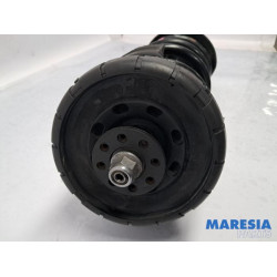 Renault - Trafic - Barre amortisseur avant gauche