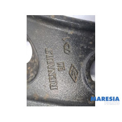 Renault - Trafic - Querlenker unten rechts vorne