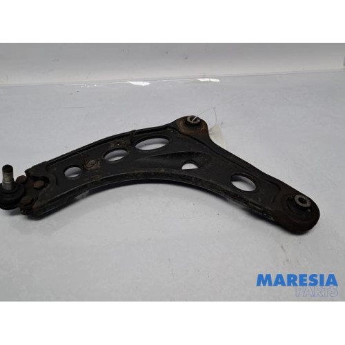 Renault - Trafic - Front lower wishbone, left