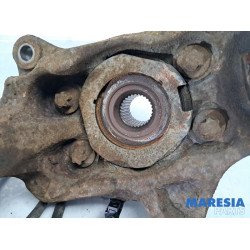 Renault - Trafic - Knuckle, front left