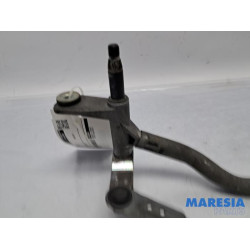 Renault - Trafic - Wiper mechanism