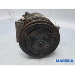 Renault - Trafic - Air conditioning pump