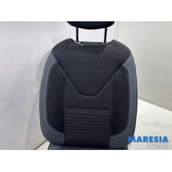 Renault - Clio - Seat, left