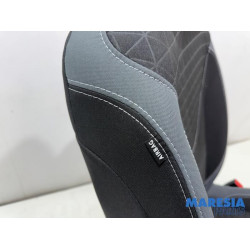 Renault - Clio - Siège droit