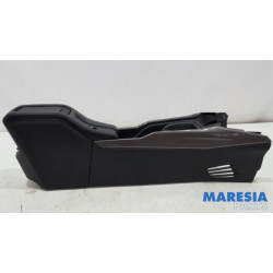 Peugeot - 2008 - Middenconsoles