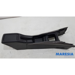 Peugeot - 2008 - Middenconsoles