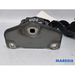 Renault - Trafic - Rear door hinge, right