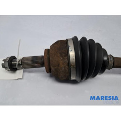 Renault - Trafic - Aandrijfas links-voor