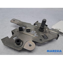 Renault - Trafic - Sliding door lock mechanism, right