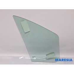 Renault - Trafic - Driehoeks Ruit links-voor