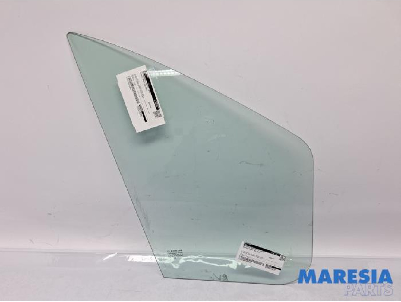 Renault - Trafic - Vitre triangulaire avant droite