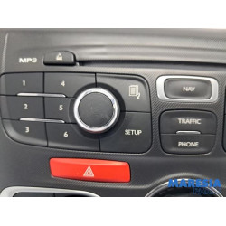 Citroen - DS4 - Radiobedienfeld