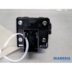 Citroen - DS4 - Handrem schakelaar