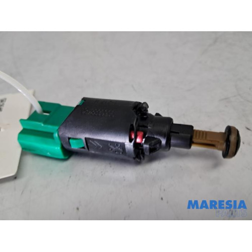 Citroen - DS4 - Bremslicht Schalter