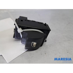 Citroen - DS4 - Electric window switch