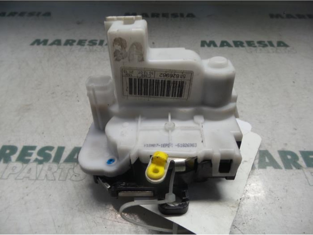 Fiat - Panda - Rear door mechanism 4-door, right