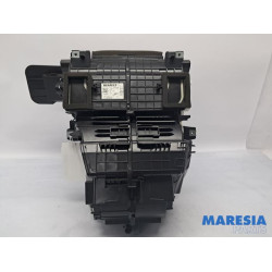 Renault - Clio - Heizgehäuse