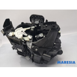 Renault - Clio - Heizgehäuse