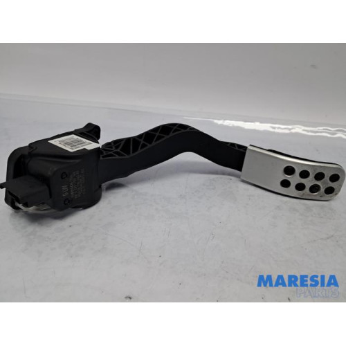 Citroen - DS4 - Gaspedal