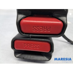 Citroen - DS4 - Sicherheitsgurt Schließe Mitte hinten