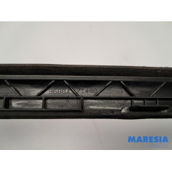 Citroen - DS4 - Cadre pare-brise