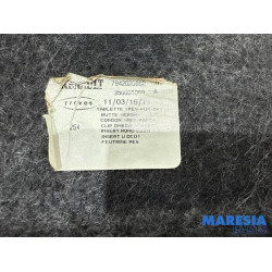 Renault - Megane - Plage arrière