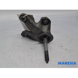 Peugeot - Expert - Getriebe Halterung