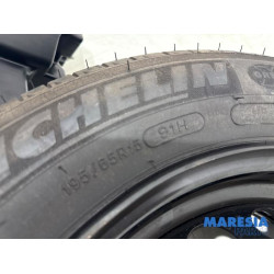 Renault - Megane - Krikset + reservewiel