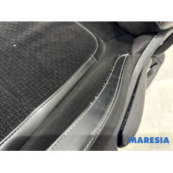 Renault - Megane - Siège gauche