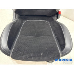 Renault - Megane - Sitz rechts