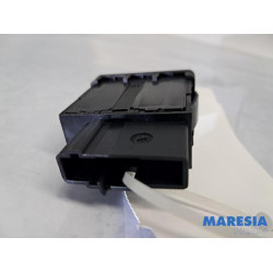 Citroen - C1 - AIH headlight switch