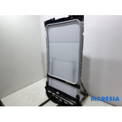 Peugeot - 2008 - Schiebehimmel Mechanik