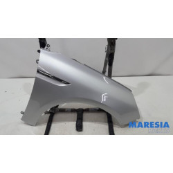 Renault - Megane - Aile avant droite