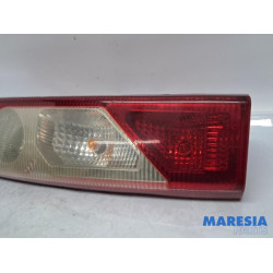 Peugeot - Expert - Feu arrière droit