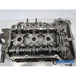Citroen - C4 Cactus - Cylinder head